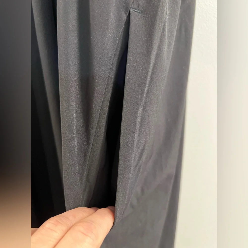 Athleta Elation V-Neck Hybrid Dress Black - Picture 10 of 16